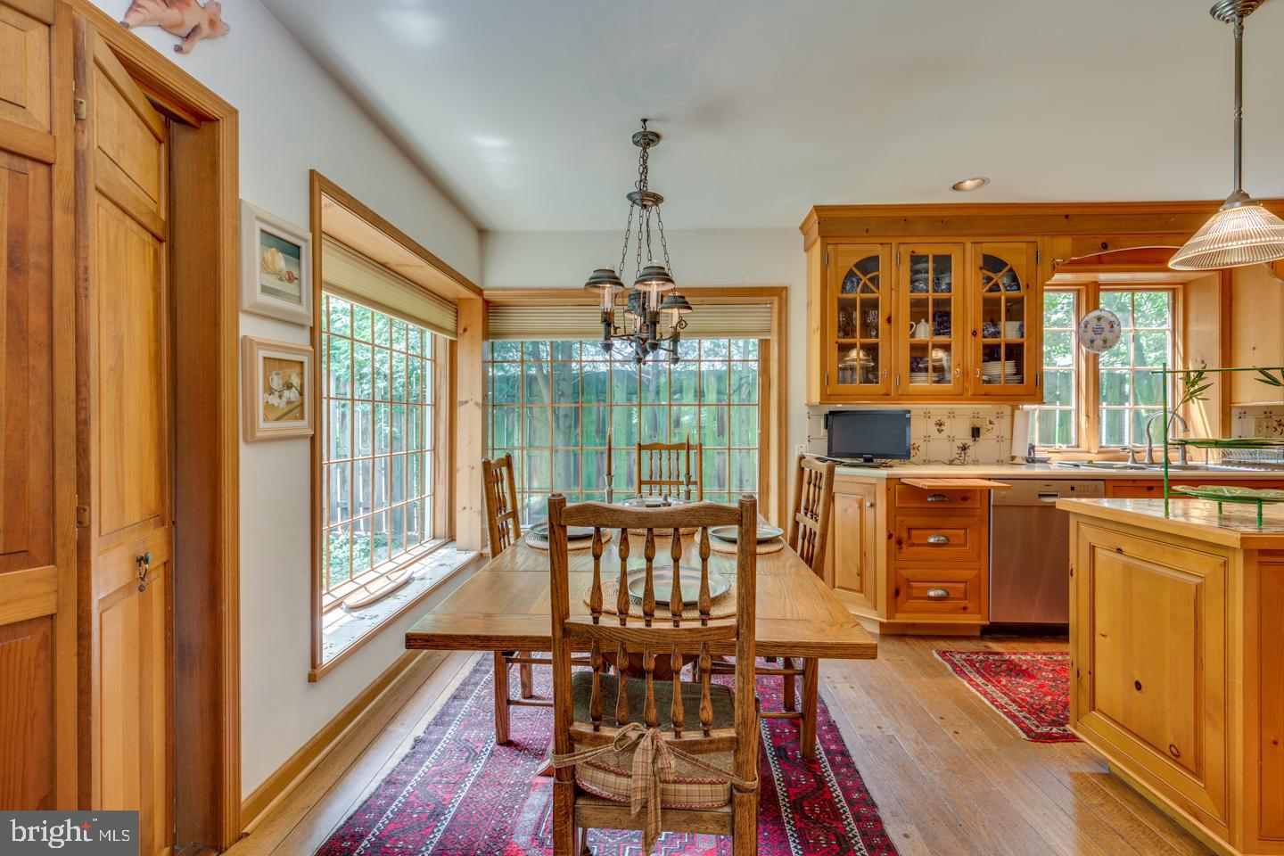 8 Thackery Lane Cherry Hill, NJ 08003 - Photo 17 of 51 Eat in Kitchen