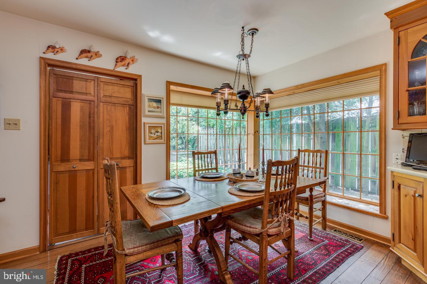 8 Thackery Lane Cherry Hill, NJ 08003 - Photo 18 of 51 Eat in Kitchen banquet of windows