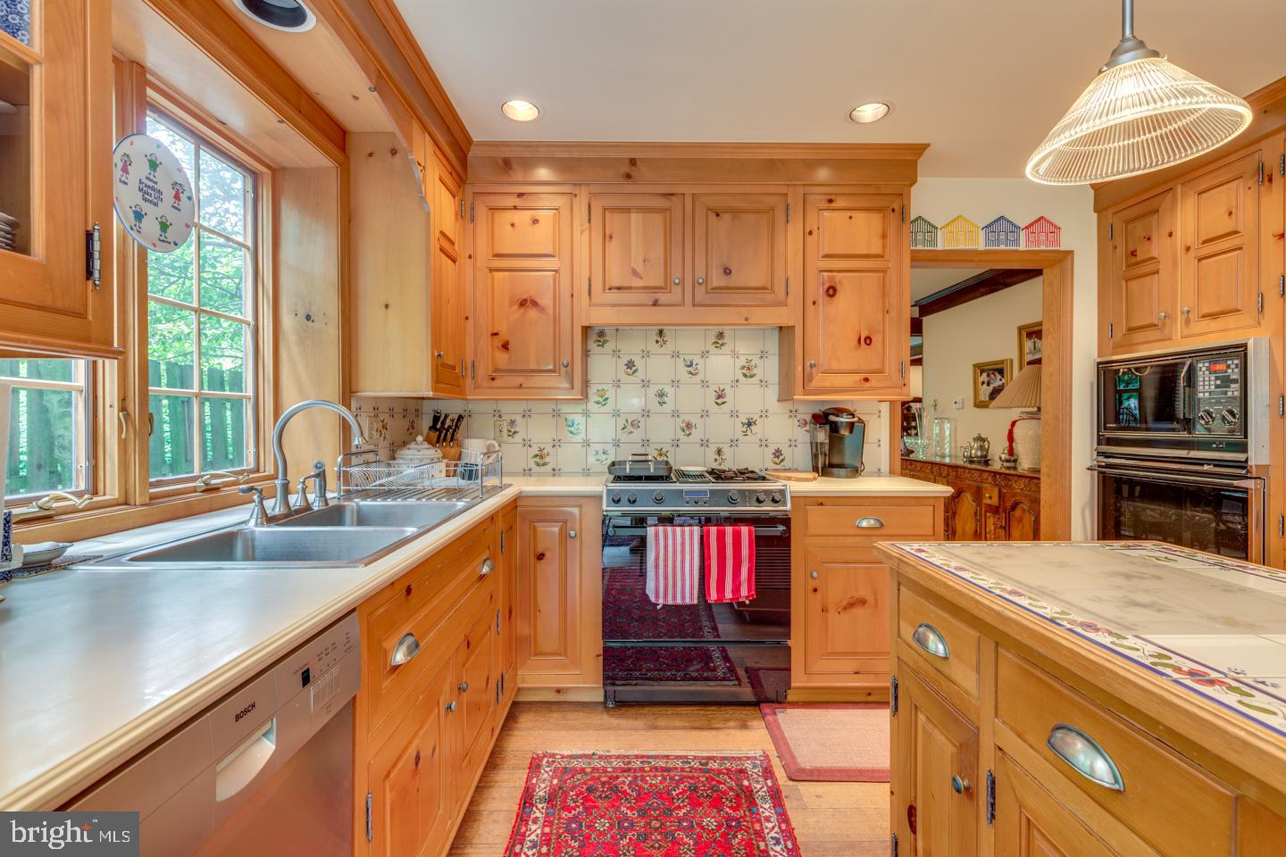 8 Thackery Lane Cherry Hill, NJ 08003 - Photo 21 of 51