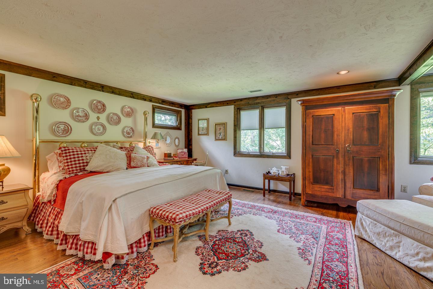 8 Thackery Lane Cherry Hill, NJ 08003 - Photo 38 of 51 Primary bedroom suite