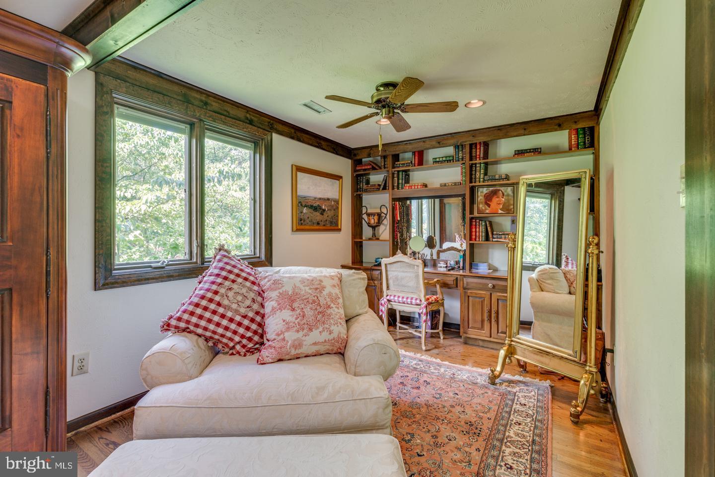 8 Thackery Lane Cherry Hill, NJ 08003 - Photo 40 of 51 Primary bedroom sitting area