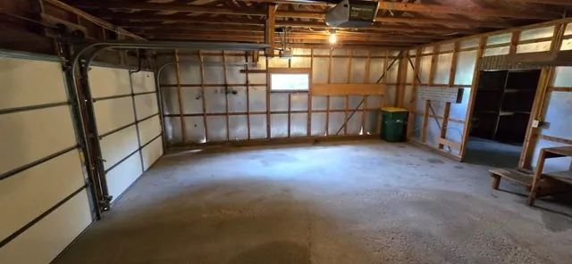 $184,900 | 503 Hawthorne Drive, Marshall, MN 56258