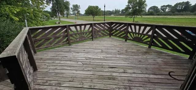 $184,900 | 503 Hawthorne Drive, Marshall, MN 56258