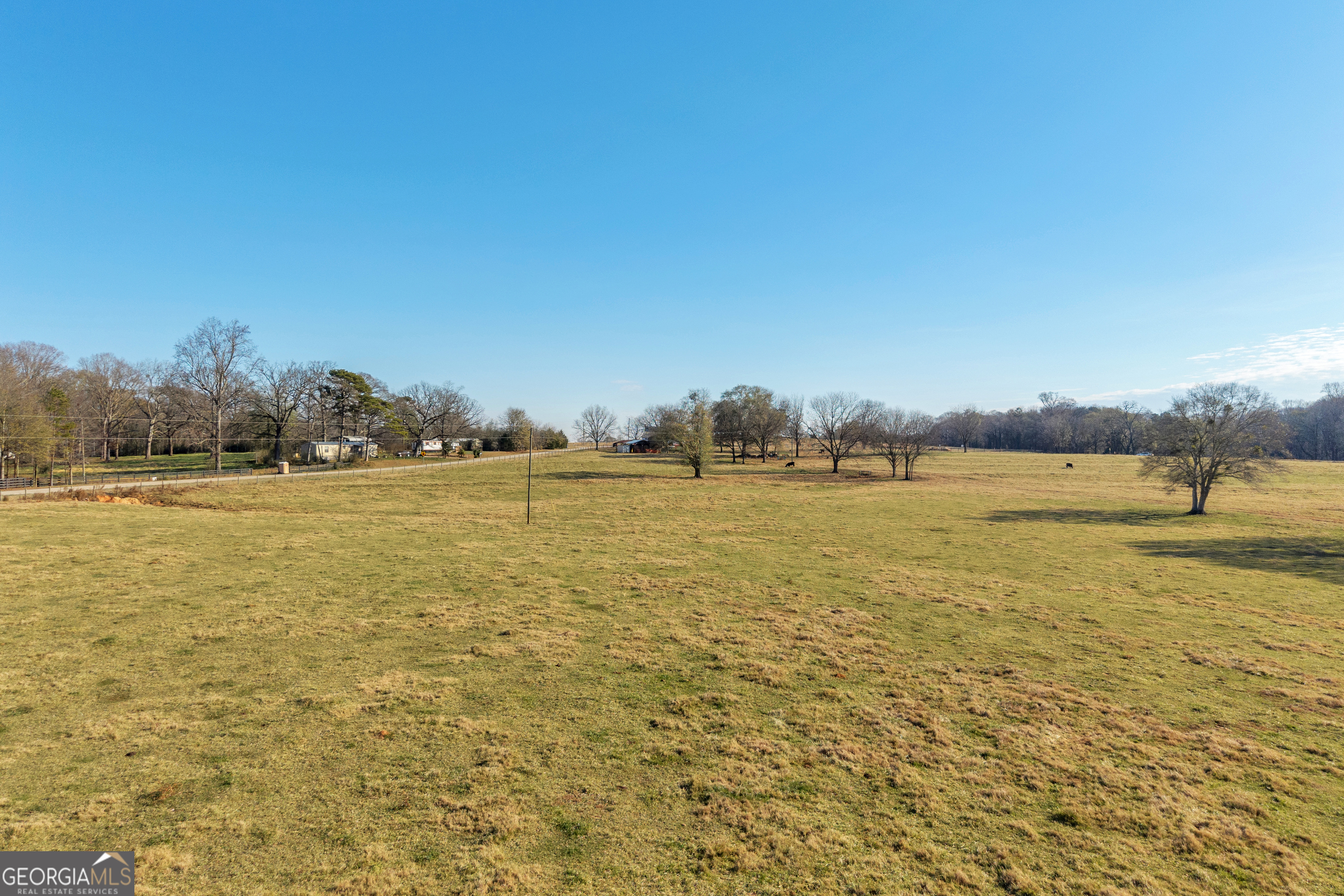 1191 Plain View Road Carnesville, GA 30521 - Photo 17 of 62 a view of an ocean