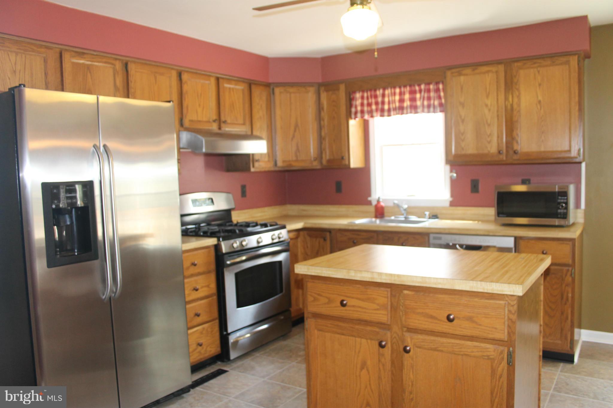 23839 Batna Road Lignum, VA 22726 - Photo 10 of 30 Kitchen
