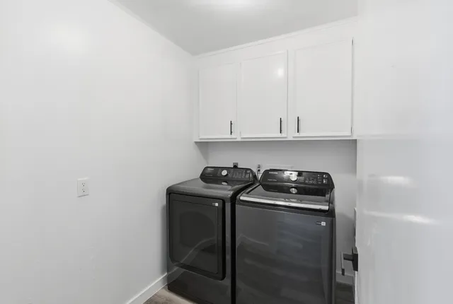 $2,600 | 2906 Colonial Drive, Sugar Land, TX 77479