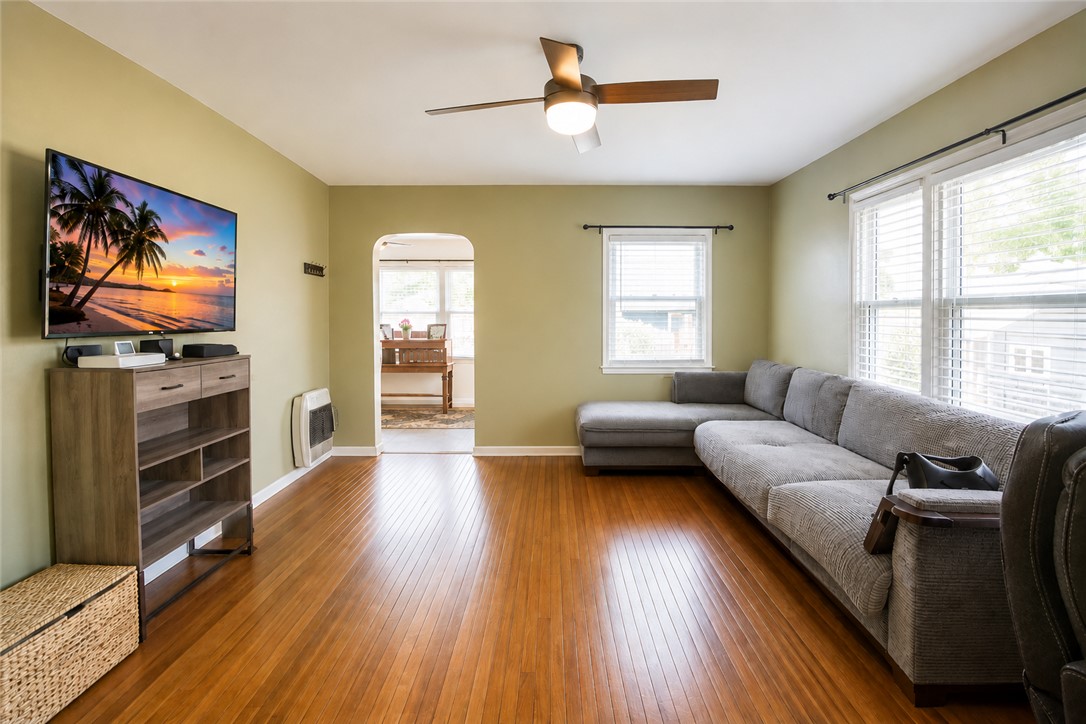 421 South Spring Street New Paris, OH 45347 - Photo 5 of 51