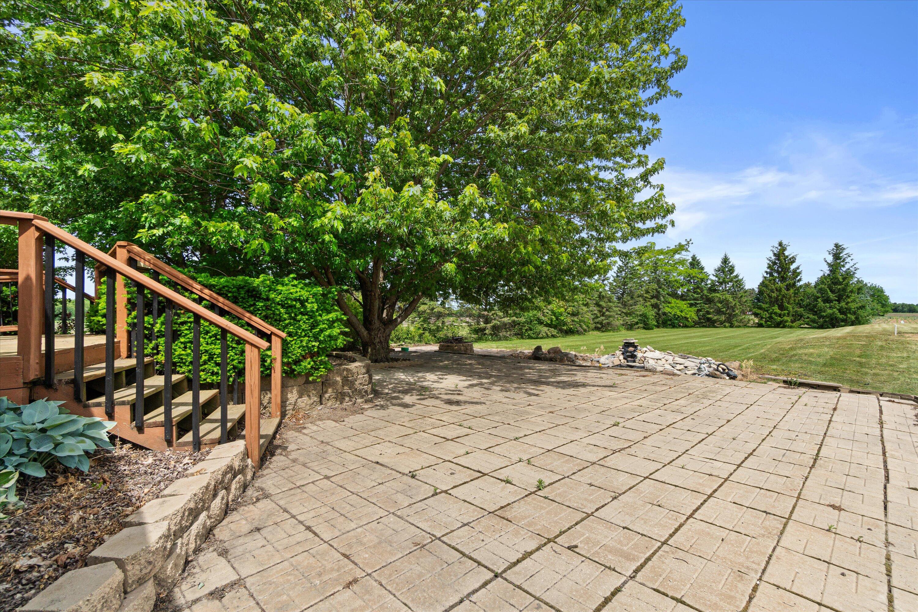 22302 Church Road Dover, WI 53139 - Photo 48 of 80 Patio