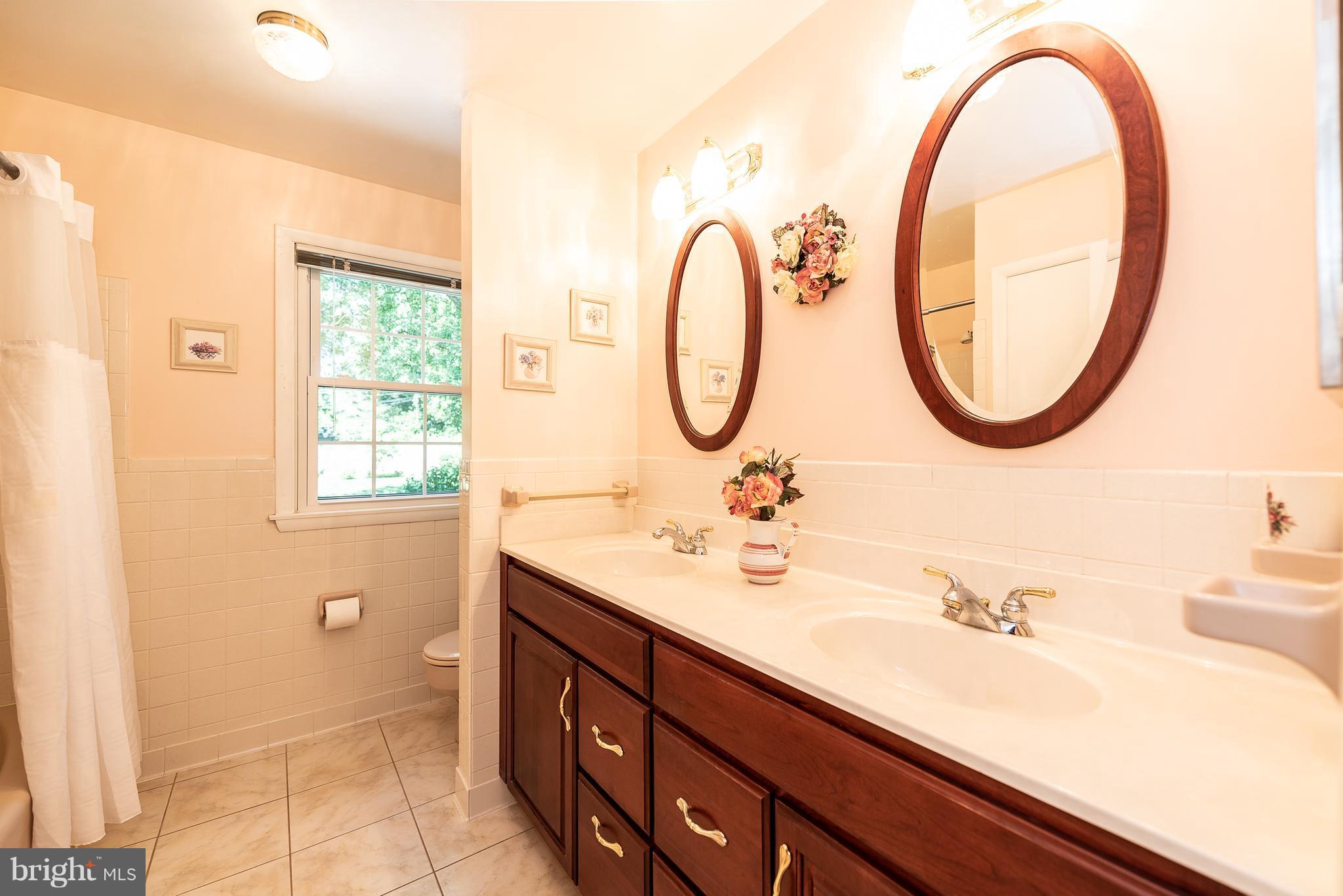 4030 Macalpine Road Ellicott City, MD 21042 - Photo 25 of 30 Bathroom