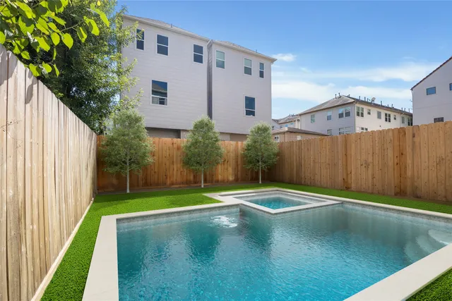 $799,000 | 4229 Gibson Street, Houston, TX 77007