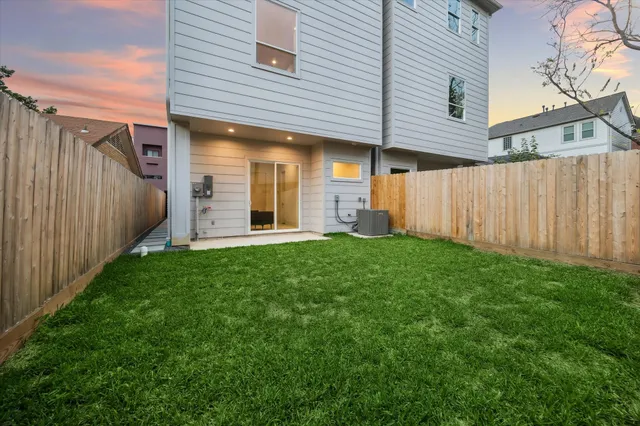 $799,000 | 4229 Gibson Street, Houston, TX 77007