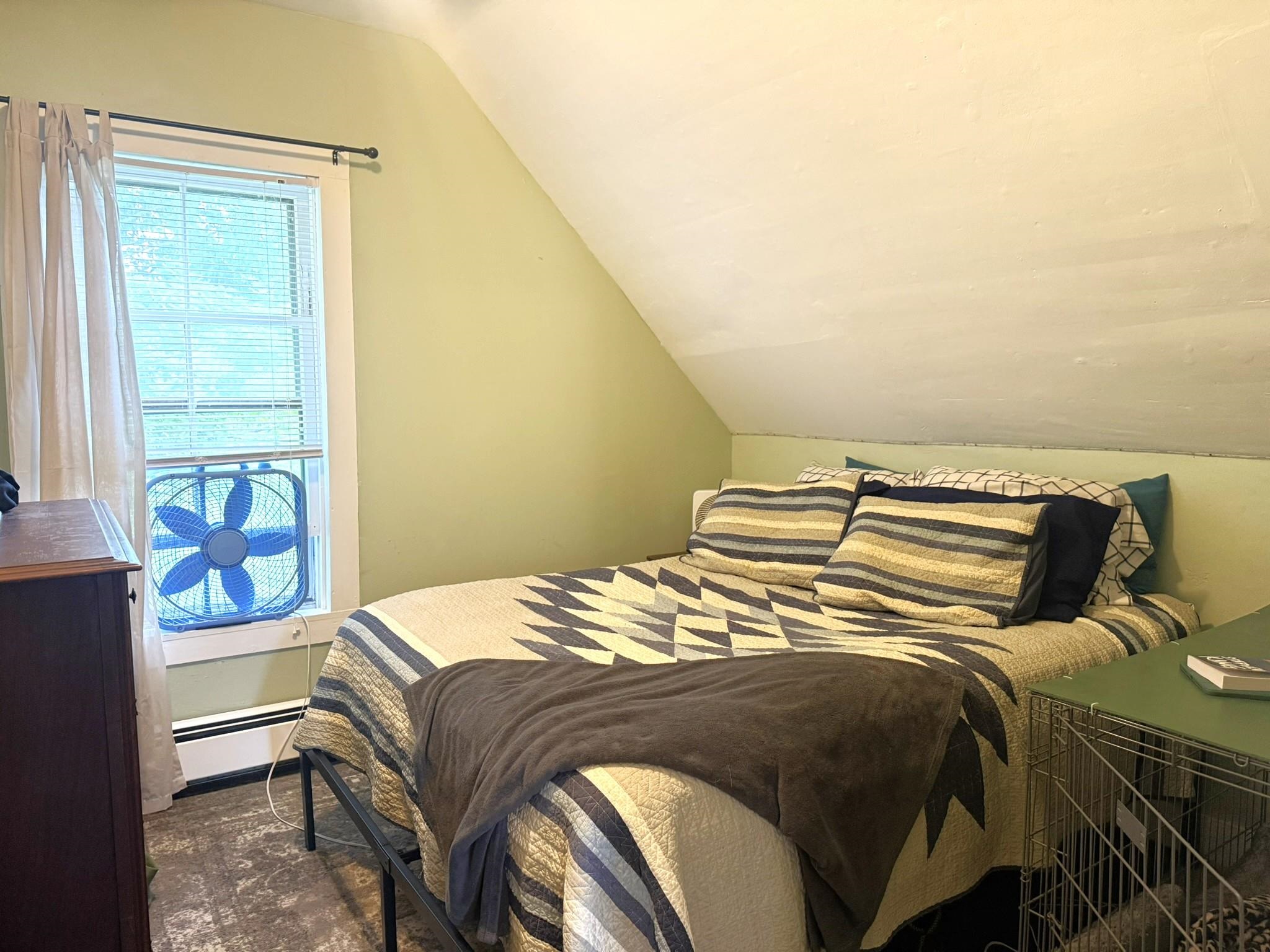 64 Pleasant Street Hardwick, VT 05836 - Photo 16 of 27