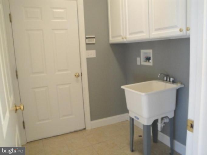 4612 Ridge Road Nottingham, MD 21236 - Photo 18 of 18 Main Level