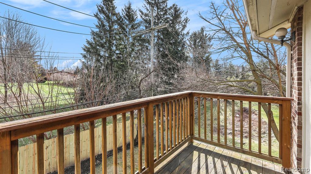 2919 Country Club Drive Rochester Hills, MI 48309 - Photo 23 of 23