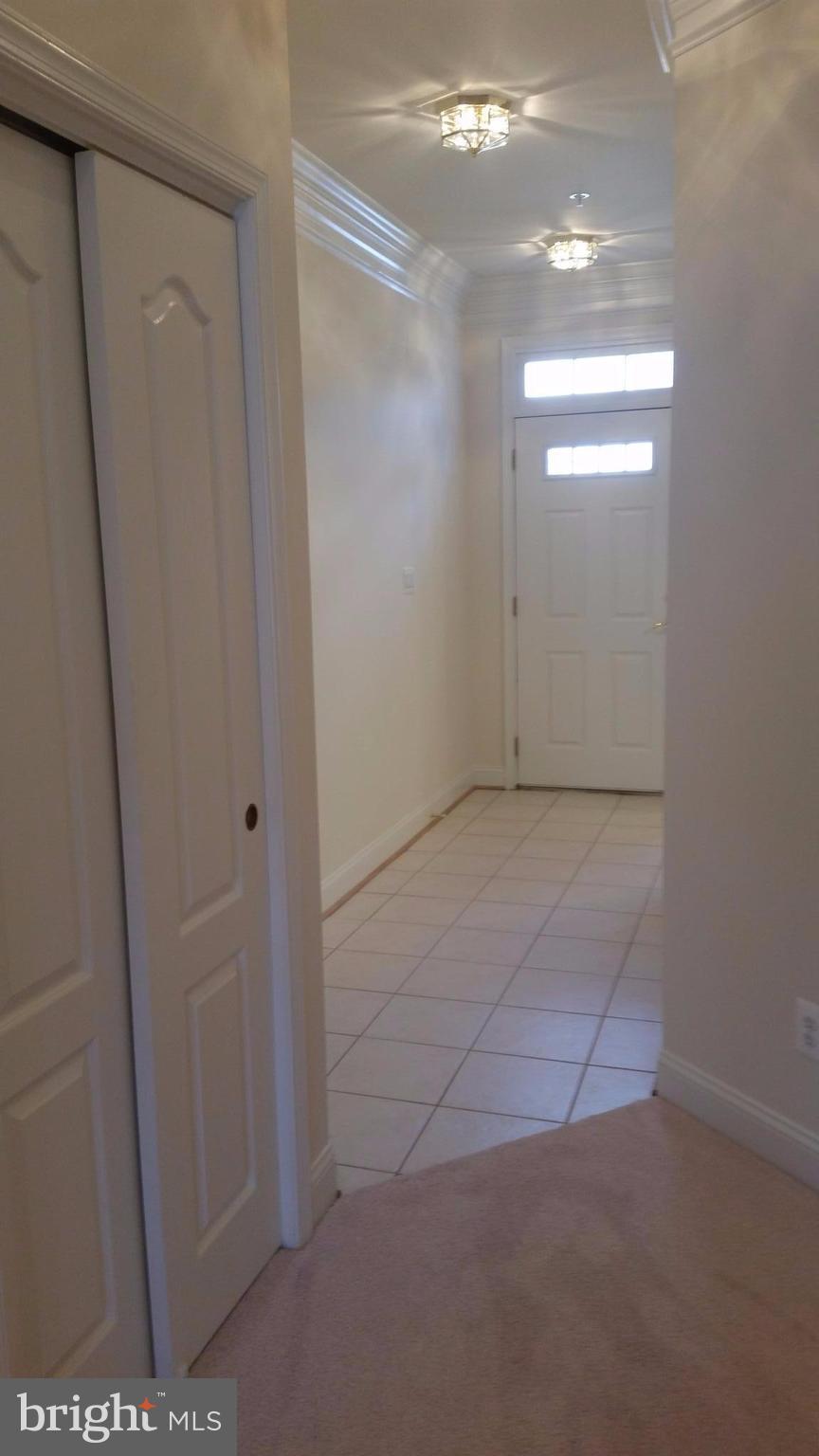 7219 Ivy Bank Road Laurel, MD 20707 - Photo 3 of 27 Interior (General)