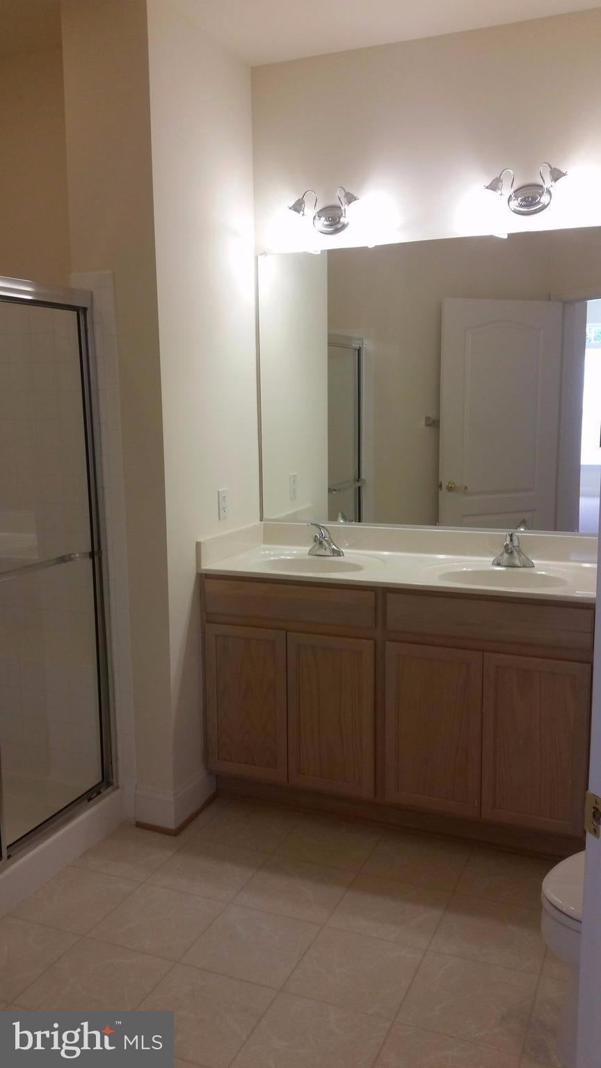 7219 Ivy Bank Road Laurel, MD 20707 - Photo 10 of 27 Bath (Master)