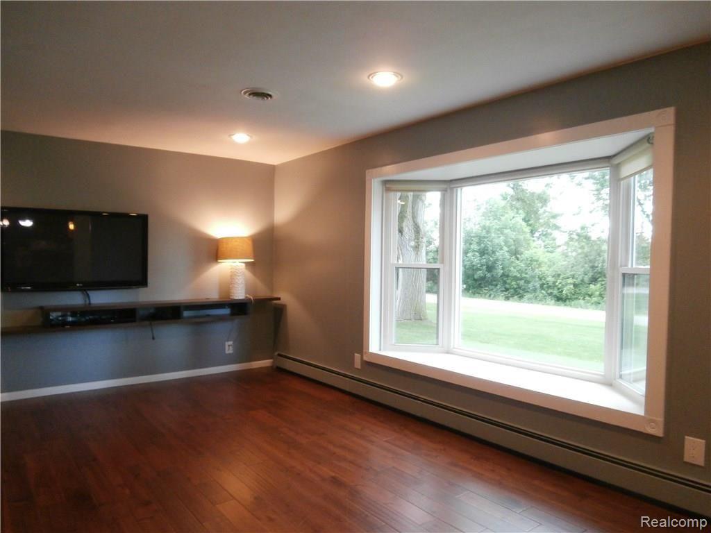 623 Ridgeview Drive Corunna, MI 48817 - Photo 11 of 33 5.JPG
