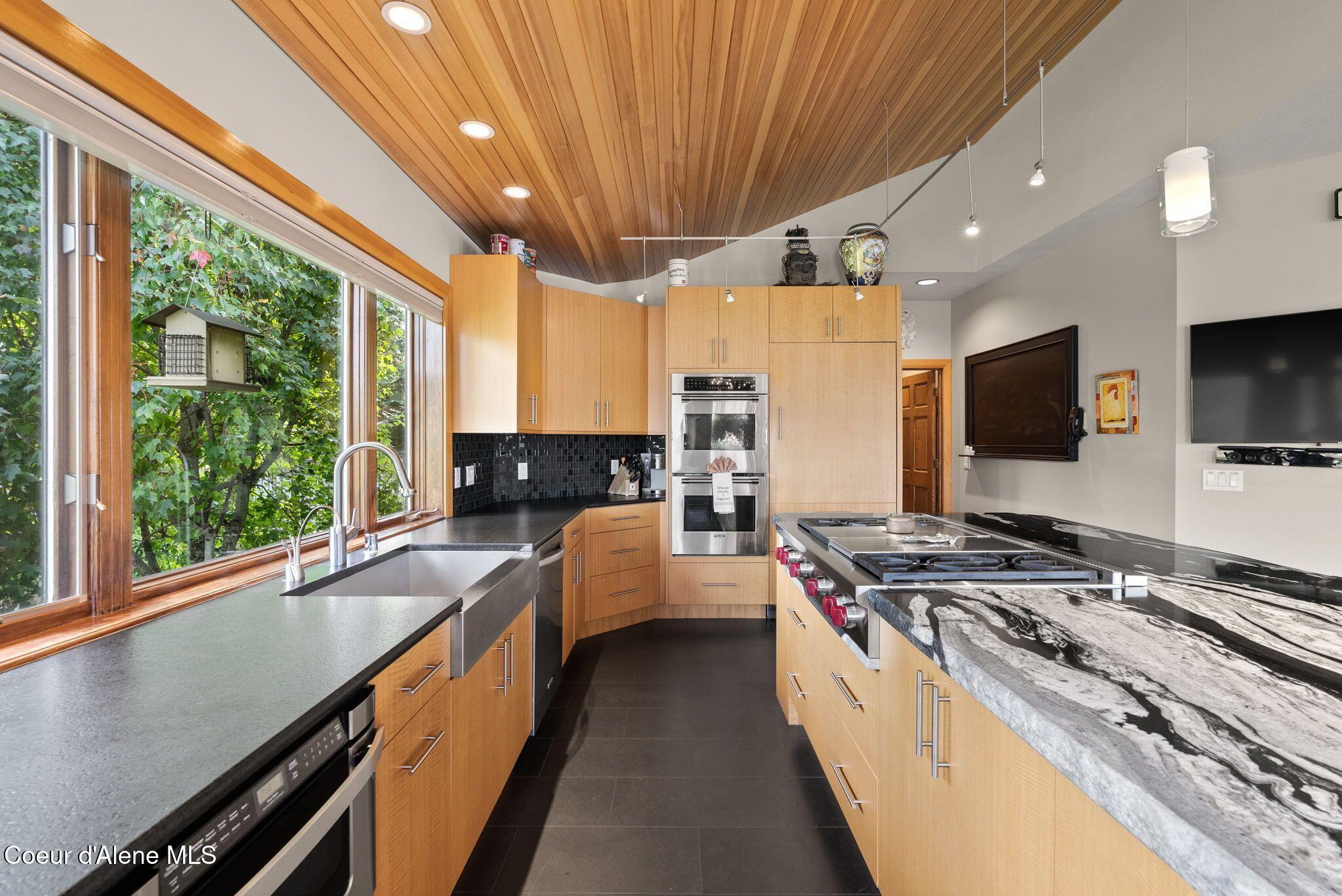 5357 East Hayden Lake Road Hayden, ID 83835 - Photo 24 of 116 Inside-Spokane-Hayden-22