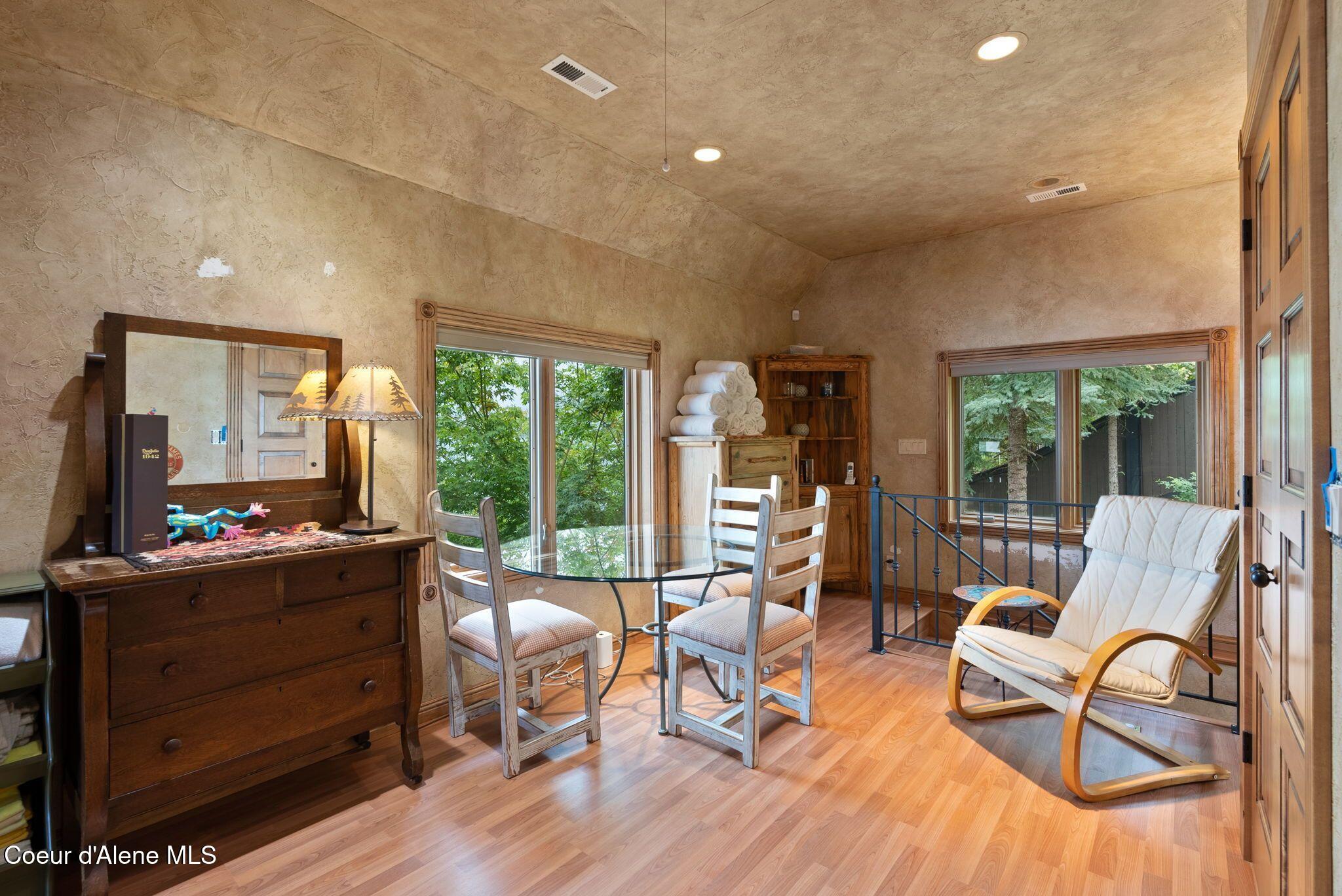 5357 East Hayden Lake Road Hayden, ID 83835 - Photo 62 of 116 Inside-Spokane-Hayden-74