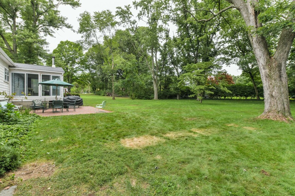 8 D'Angelo Road Wayland, MA 01778 - Photo 13 of 14