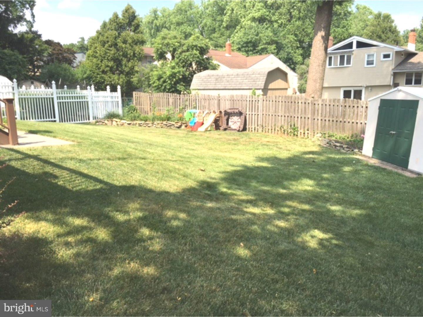 13470 Stevens Road Philadelphia, PA 19116 - Photo 5 of 22 Back Yard