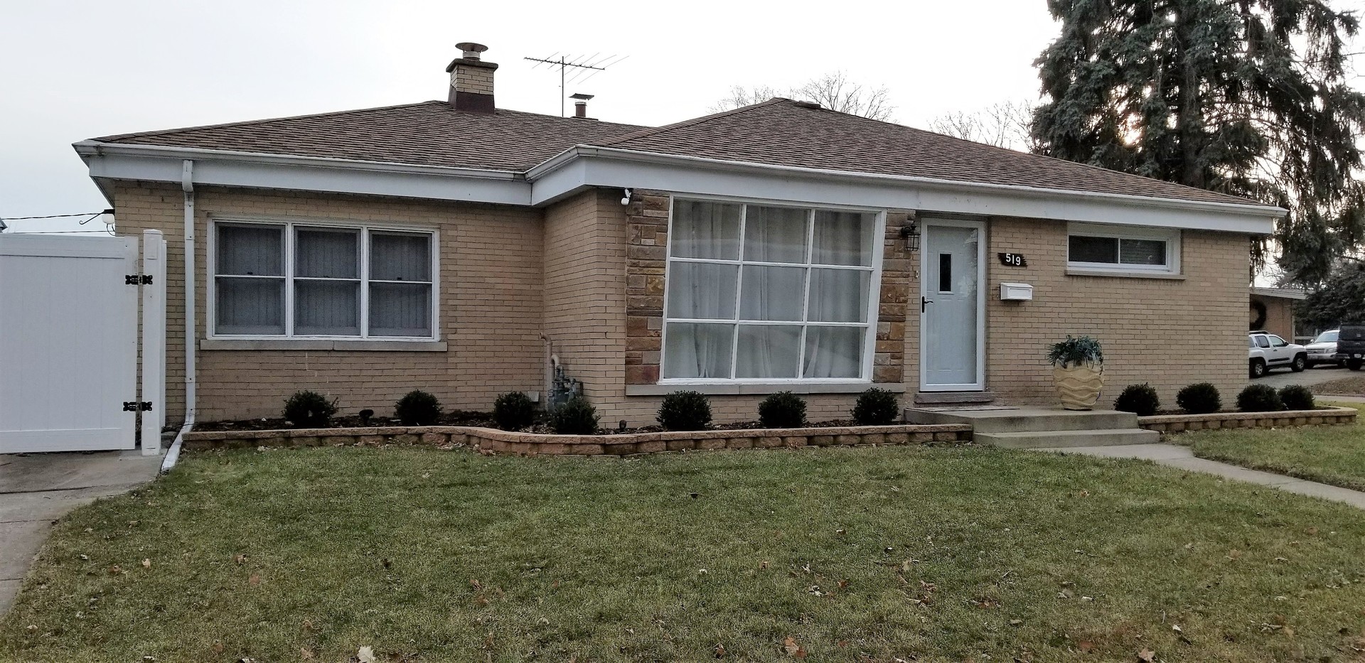 519 High Ridge Road Hillside, IL 60162 - Photo 1 of 19