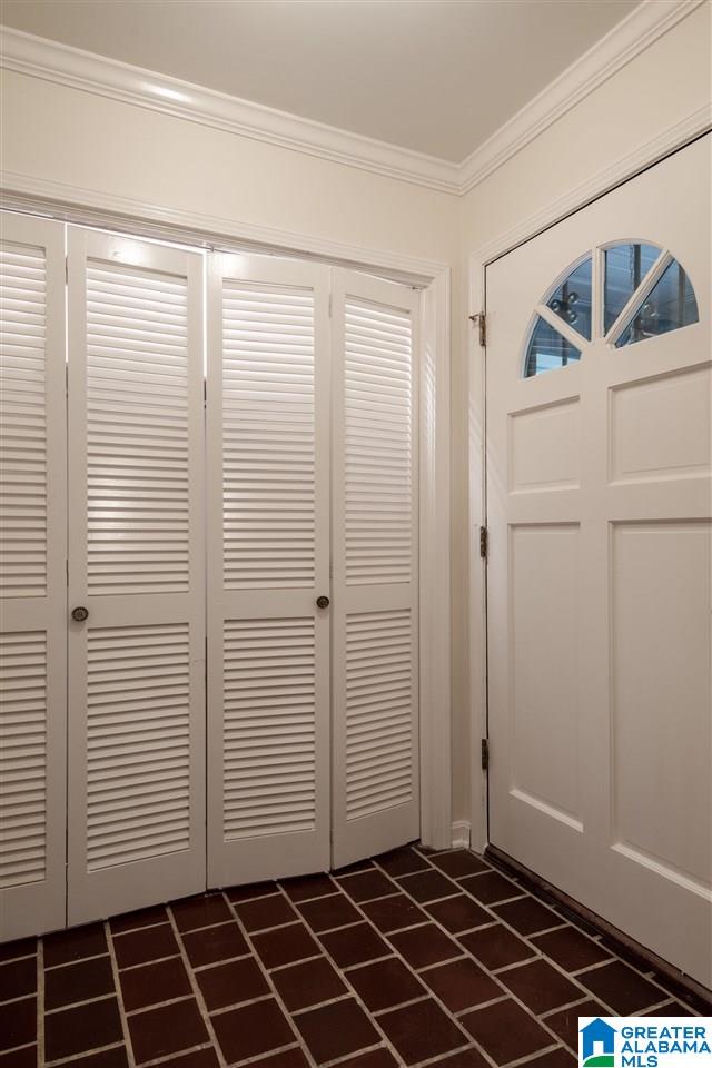 706 Warwick Road Birmingham, AL 35209 - Photo 8 of 32