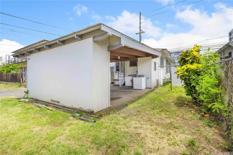 $795,000 | 1821 Young Street, Honolulu, HI 96826