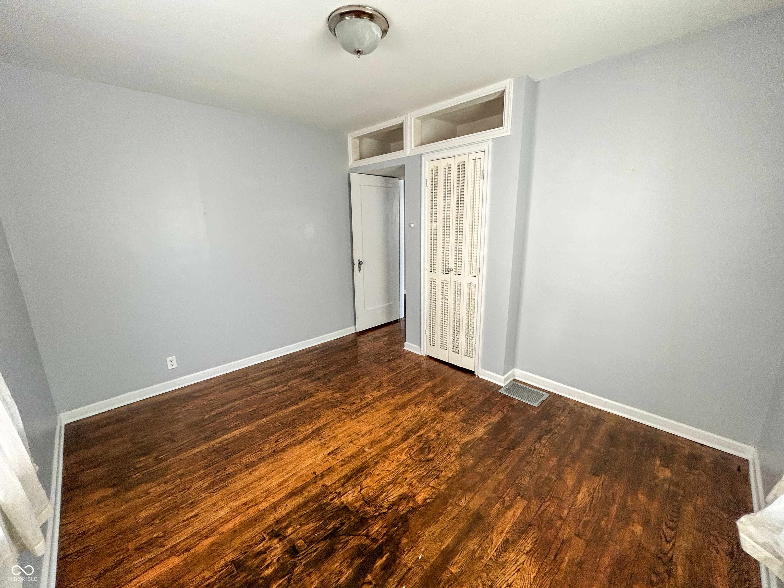 5846 North Keystone Avenue Indianapolis, IN 46220 - Photo 17 of 33