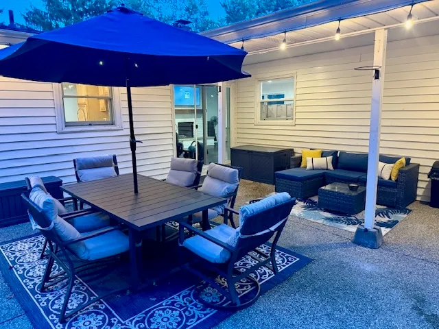 $2,700 | 36332 North Hawthorne Lane, Ingleside, IL 60041