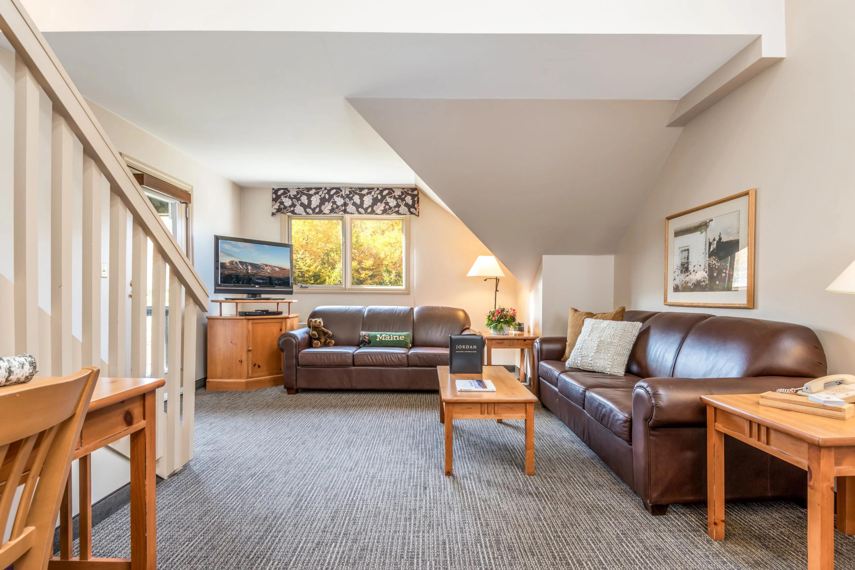 27 Grand Circle, Unit 327 Newry, ME 04261 - Photo 6 of 14 IMG-7144