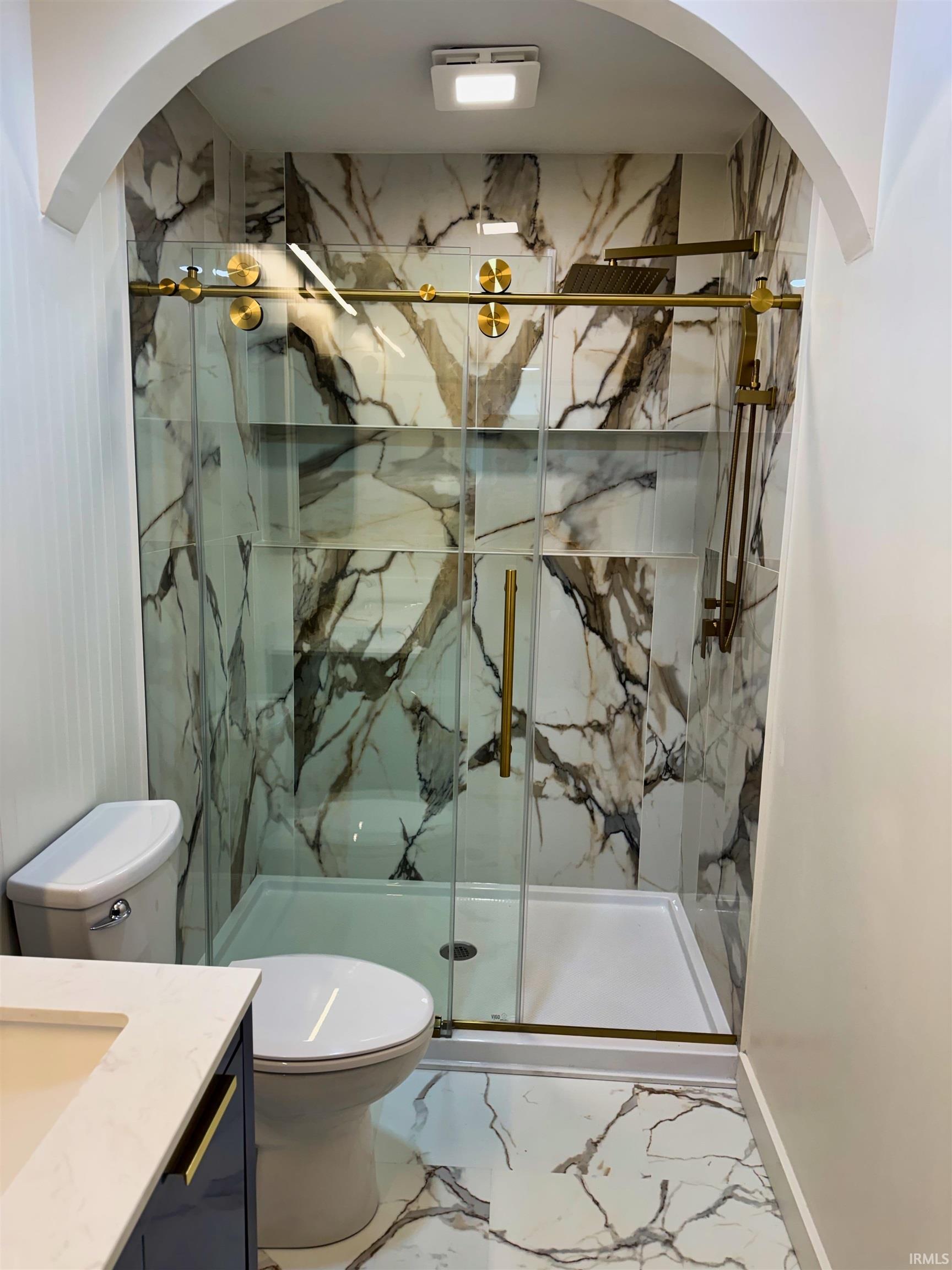 116 Middle Avenue Bedford, IN 47421 - Photo 4 of 13