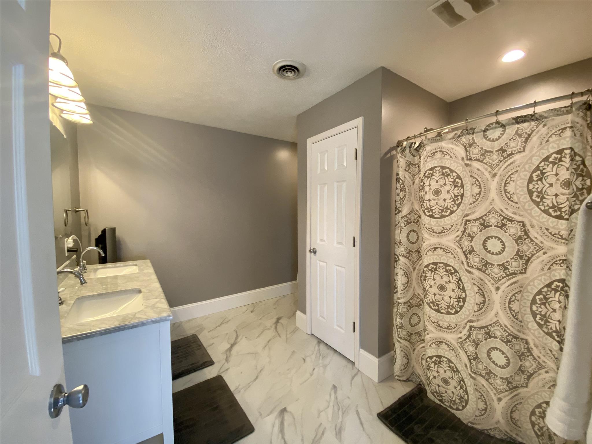 11608 Trolley Line Road Marion, IL 62959 - Photo 8 of 11