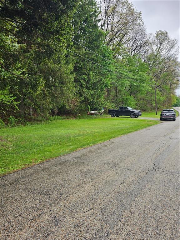 691 Old State Rte 66 Greensburg, PA 15601 - Photo 6 of 21 Parking/Yard
