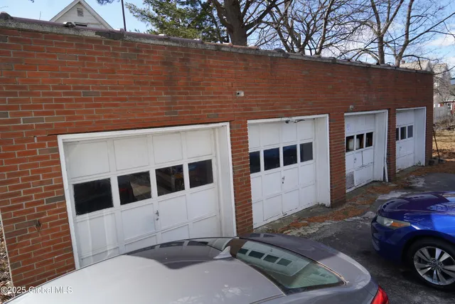 $275,000 | 106 McAlpin Street, Albany, NY 12209