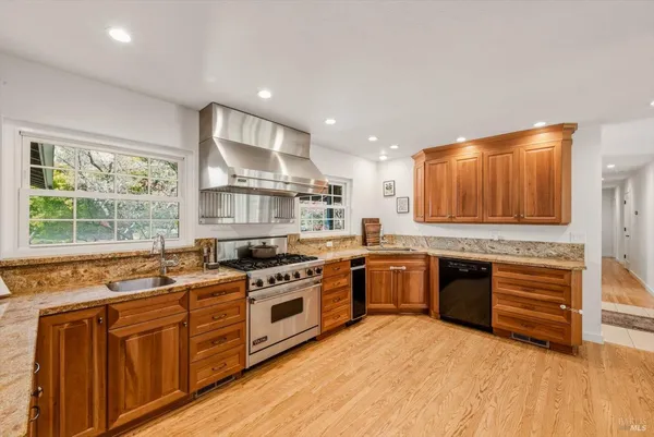 $2,700,000 | 1038 Lorraine Drive, Napa, CA 94558