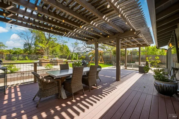 $2,700,000 | 1038 Lorraine Drive, Napa, CA 94558