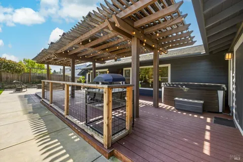 $2,700,000 | 1038 Lorraine Drive, Napa, CA 94558