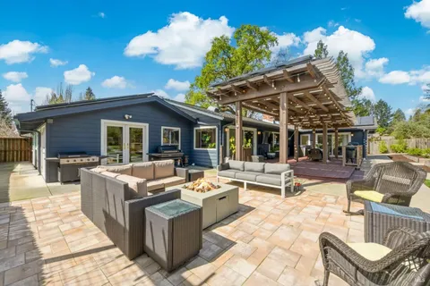 $2,700,000 | 1038 Lorraine Drive, Napa, CA 94558