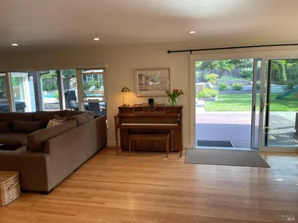 $2,700,000 | 1038 Lorraine Drive, Napa, CA 94558