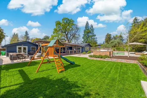 $2,700,000 | 1038 Lorraine Drive, Napa, CA 94558