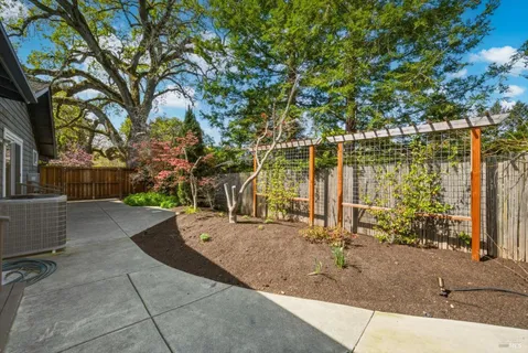 $2,700,000 | 1038 Lorraine Drive, Napa, CA 94558