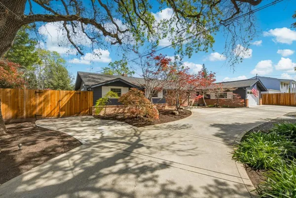 $2,700,000 | 1038 Lorraine Drive, Napa, CA 94558
