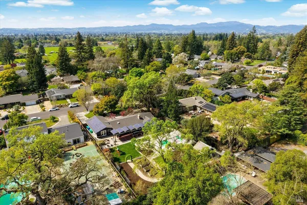 $2,700,000 | 1038 Lorraine Drive, Napa, CA 94558