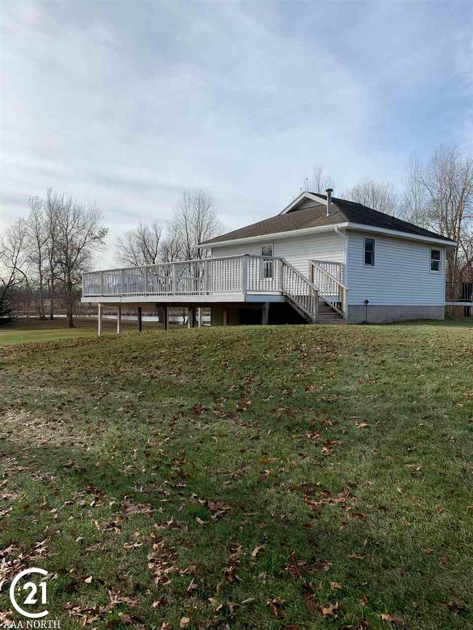 4563 General Squier Road Dryden, MI 48428 - Photo 49 of 53 50000941-48.JPG