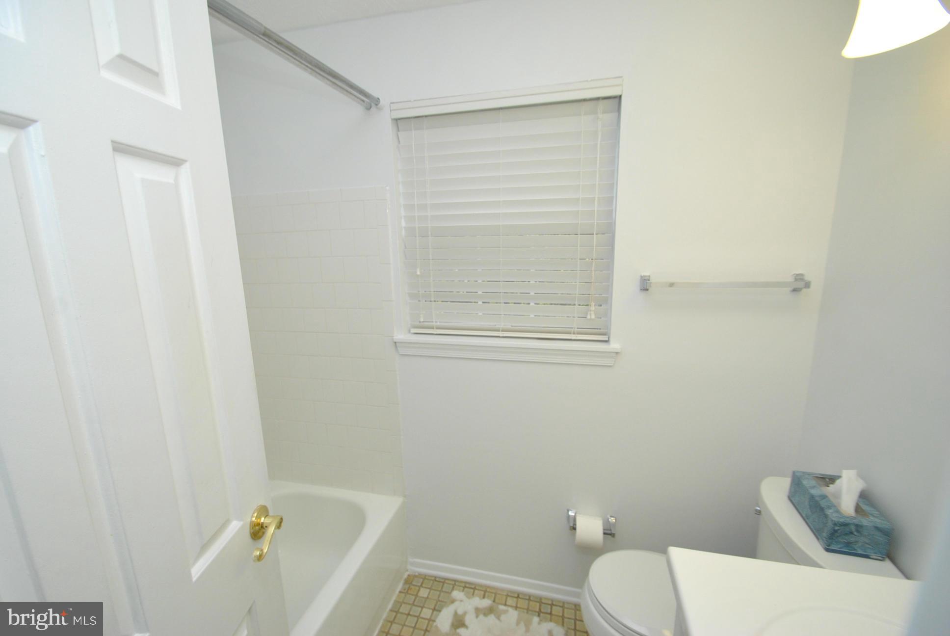 9421 Perglen Road Baltimore, MD 21236 - Photo 19 of 28 OWNERS SUITE FULL BATH