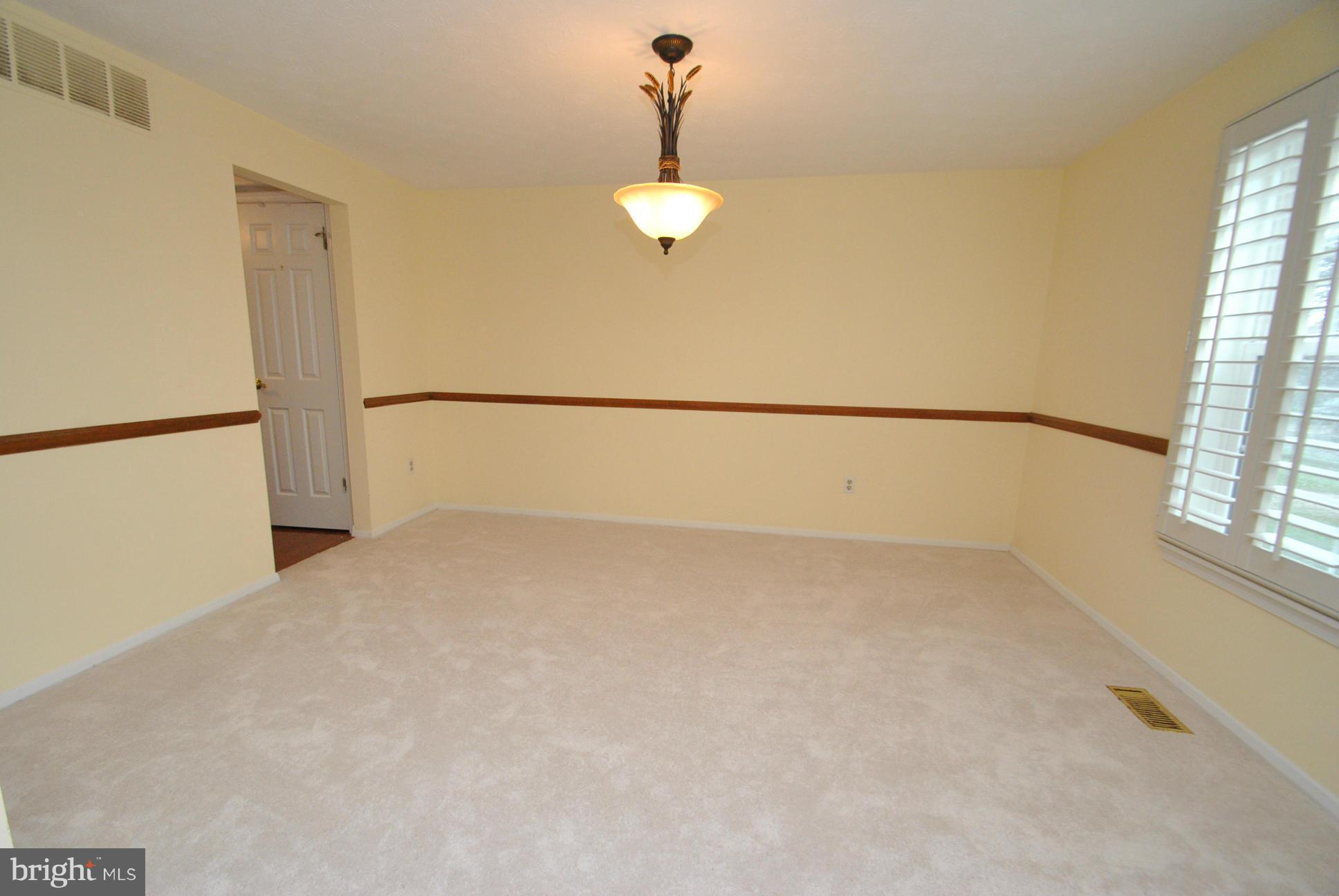 9421 Perglen Road Baltimore, MD 21236 - Photo 5 of 28 BRAND NEW CARPETING