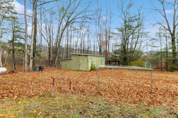 $225,000 | 8 Stoney Brook Road, Sunapee, NH 03782