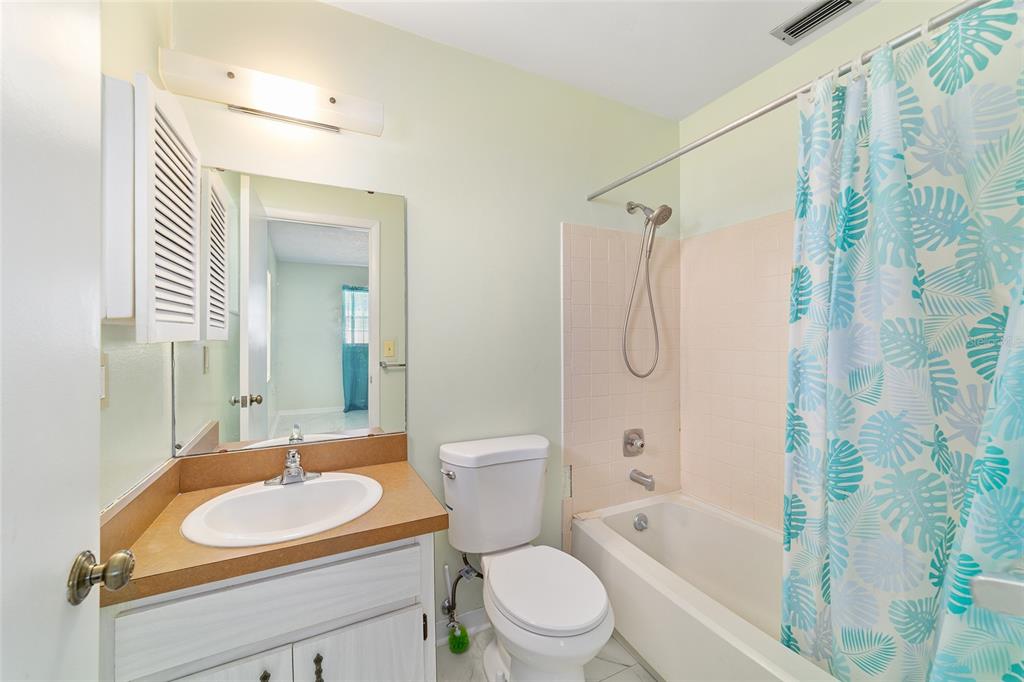 15083 Southwest 43rd Terrace Road Ocala, FL 34473 - Photo 18 of 33