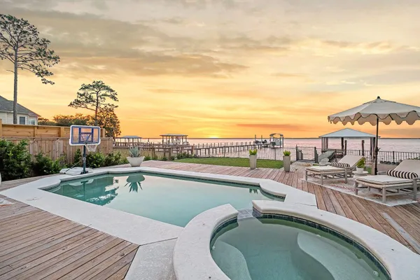 $3,250,000 | 92 Carolyn Lane, Santa Rosa Beach, FL 32459
